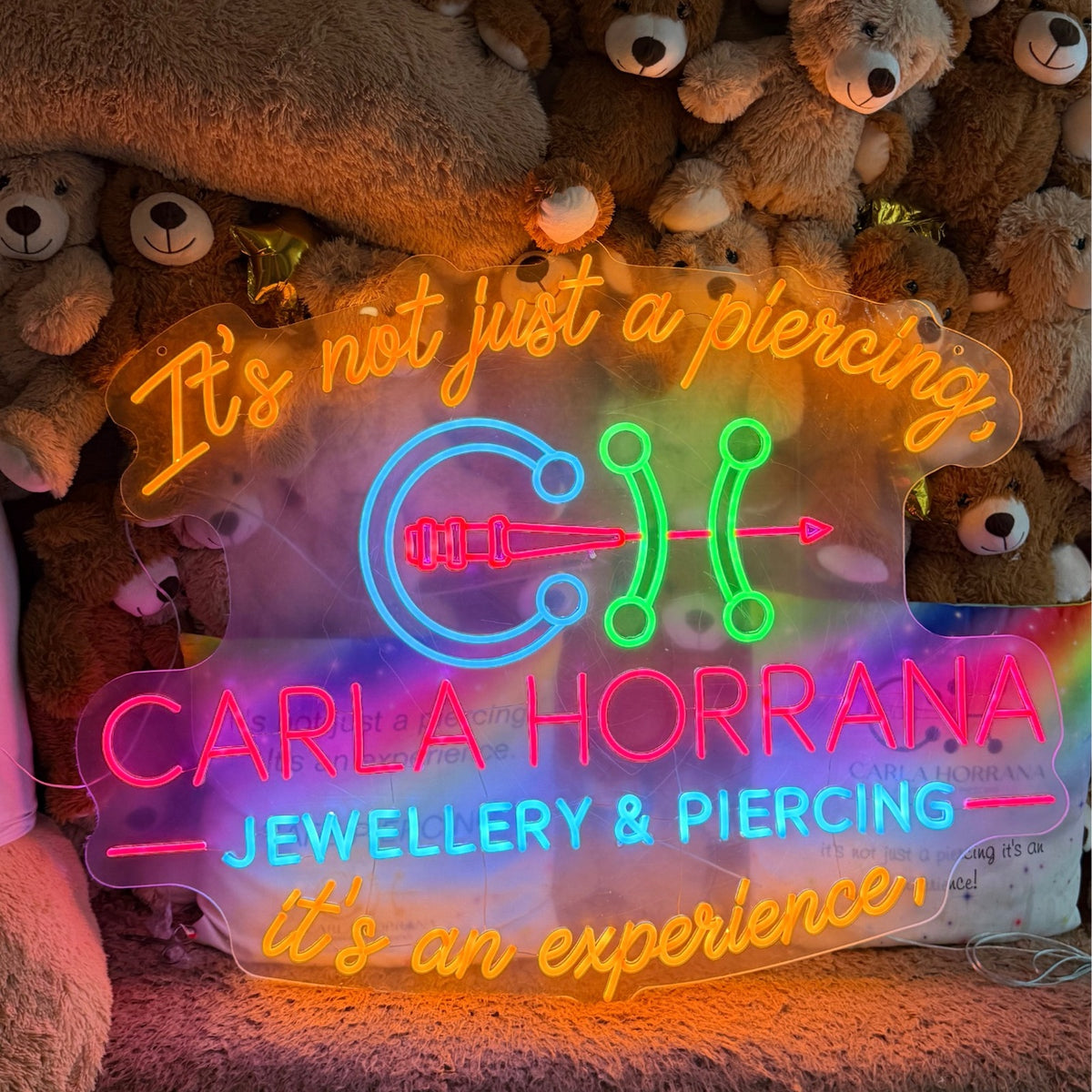 Custom Logo Neon Sign - AI Designer